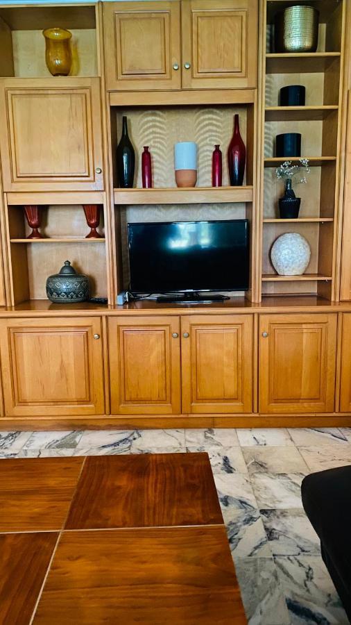 La Lucia Lovers-corner Apartment
